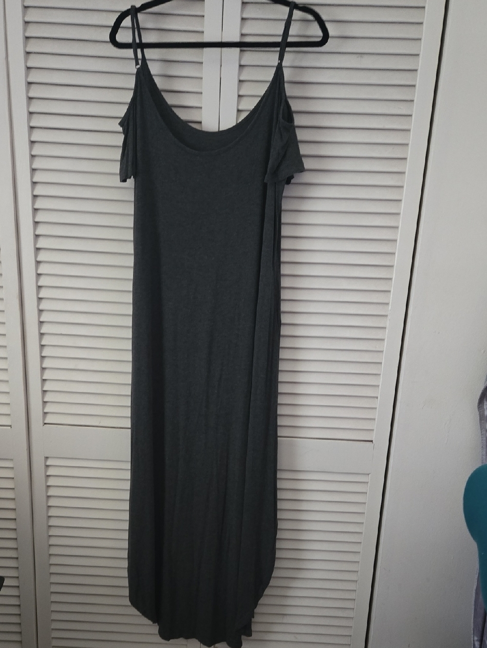 Women's Cold-Shoulder Maxi Dress in Dark Gray